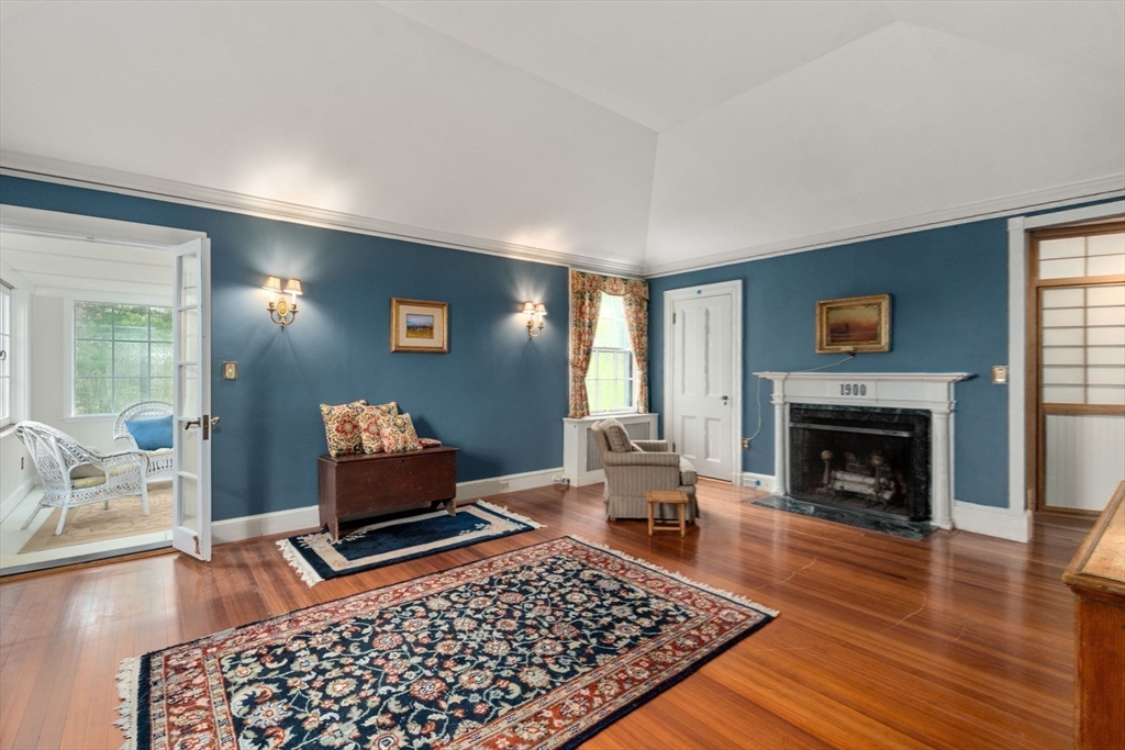 73 Forest Street Manchester, MA 01944 - Photo 19 of 41