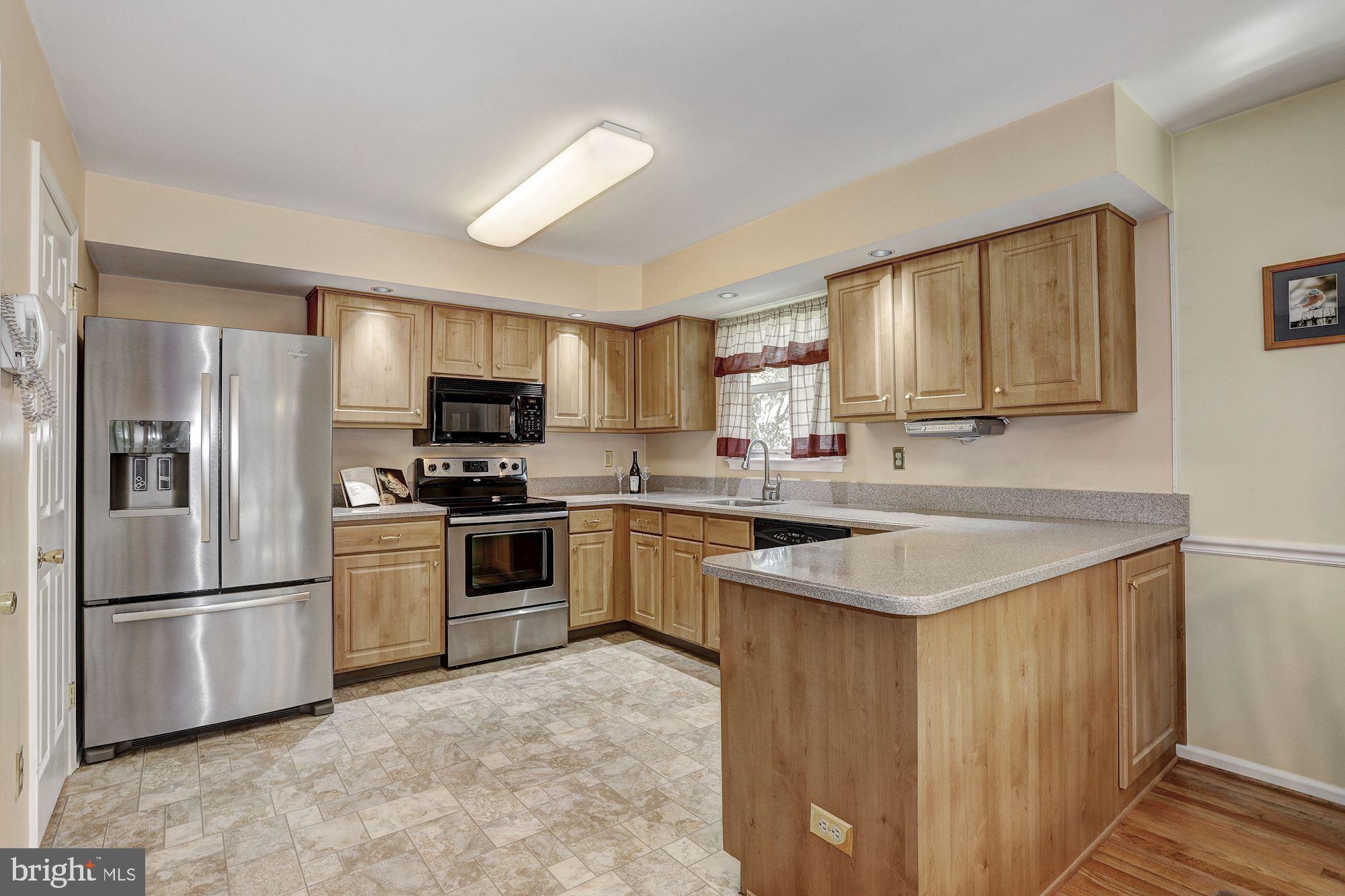 260 Ullman Road Pasadena, MD 21122 - Photo 9 of 33 Kitchen