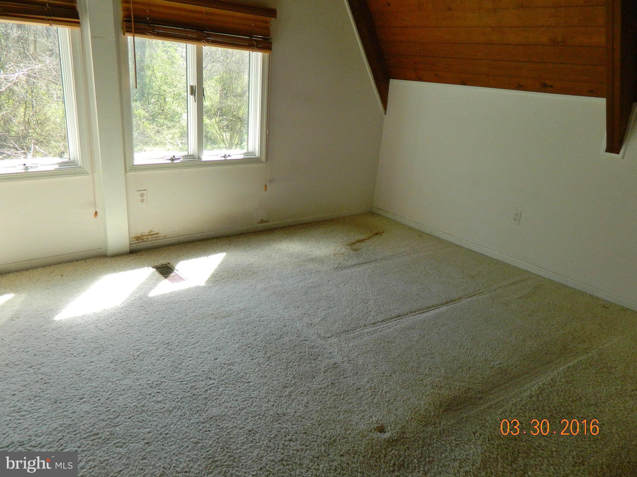 3351 Carroll Road Huntingtown, MD 20639 - Photo 13 of 28 Bedroom (Master)