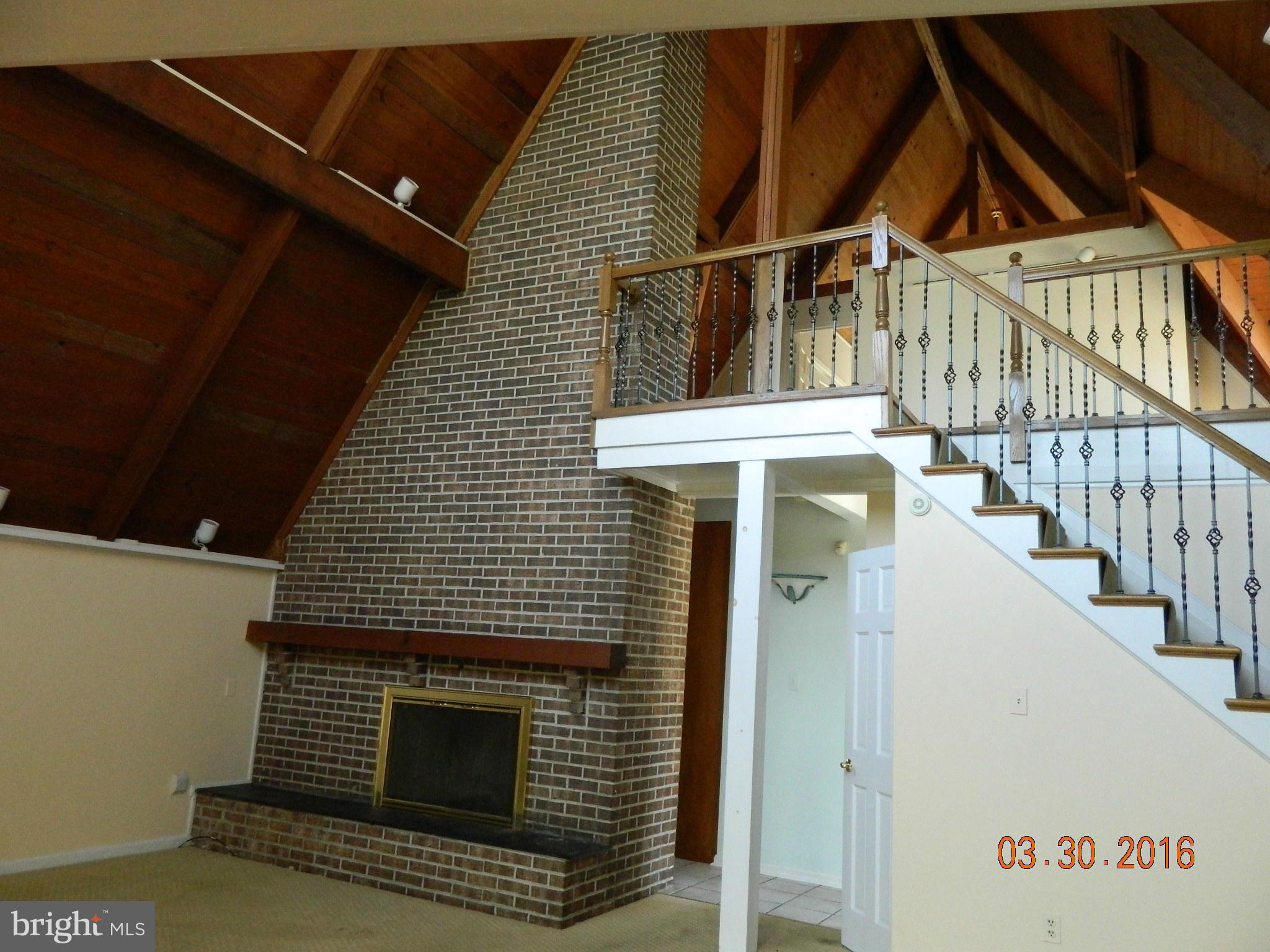 3351 Carroll Road Huntingtown, MD 20639 - Photo 5 of 28 Living Room