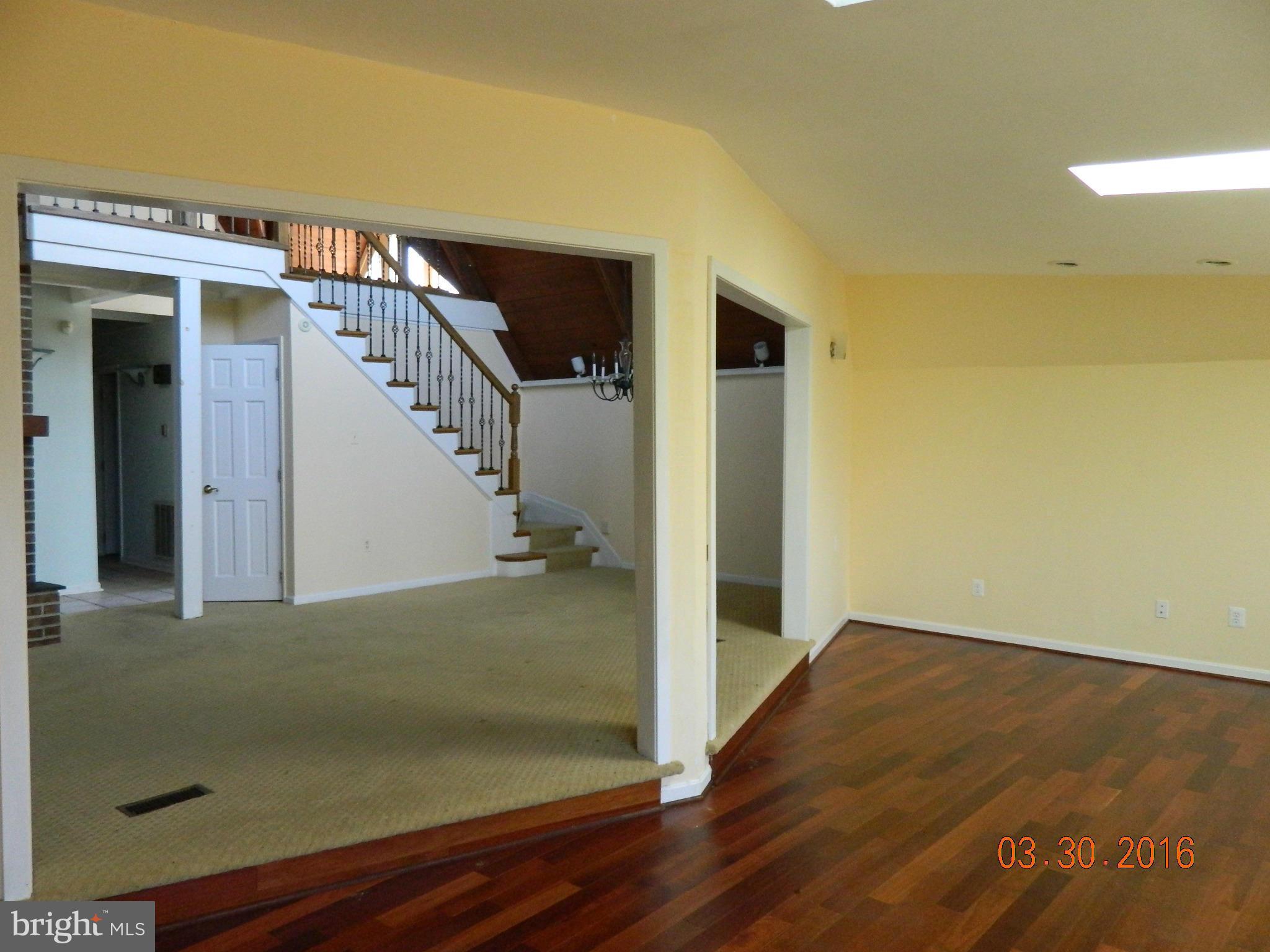 3351 Carroll Road Huntingtown, MD 20639 - Photo 9 of 28 Family Room