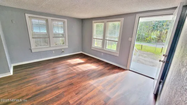 $1,050 | 3553 Owen Avenue, Jacksonville, FL 32208