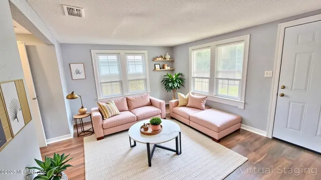 $1,050 | 3553 Owen Avenue, Jacksonville, FL 32208