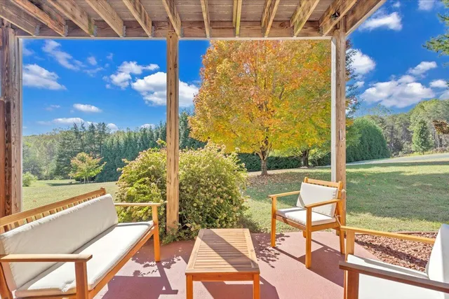 $529,000 | 60 Sunny Field Road, Wirtz, VA 24184