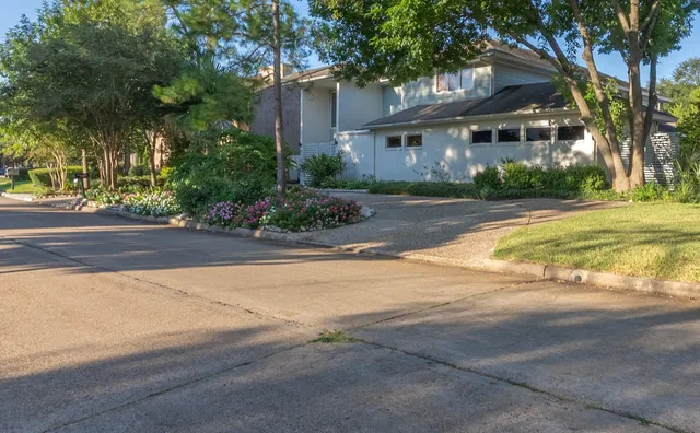 $5,000 | 810 Ivy Wall Drive, Houston, TX 77079