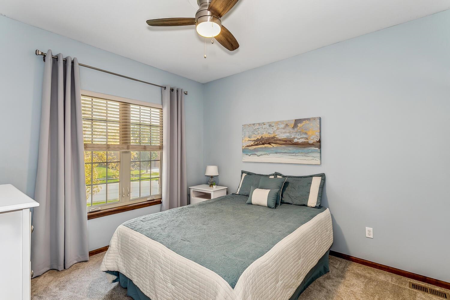 2215 Stonegate Circle Andover, KS 67002 - Photo 20 of 36