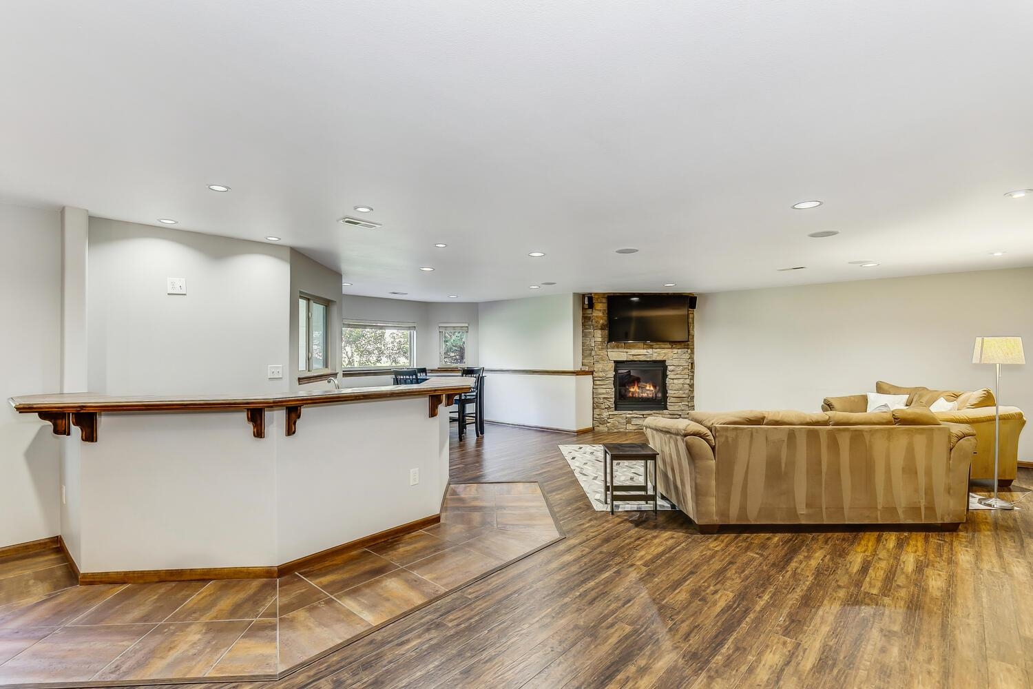 2215 Stonegate Circle Andover, KS 67002 - Photo 25 of 36