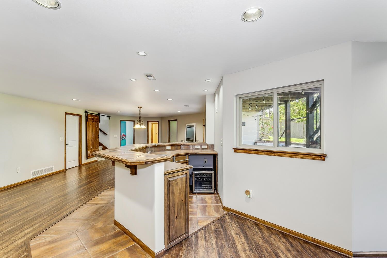 2215 Stonegate Circle Andover, KS 67002 - Photo 27 of 36