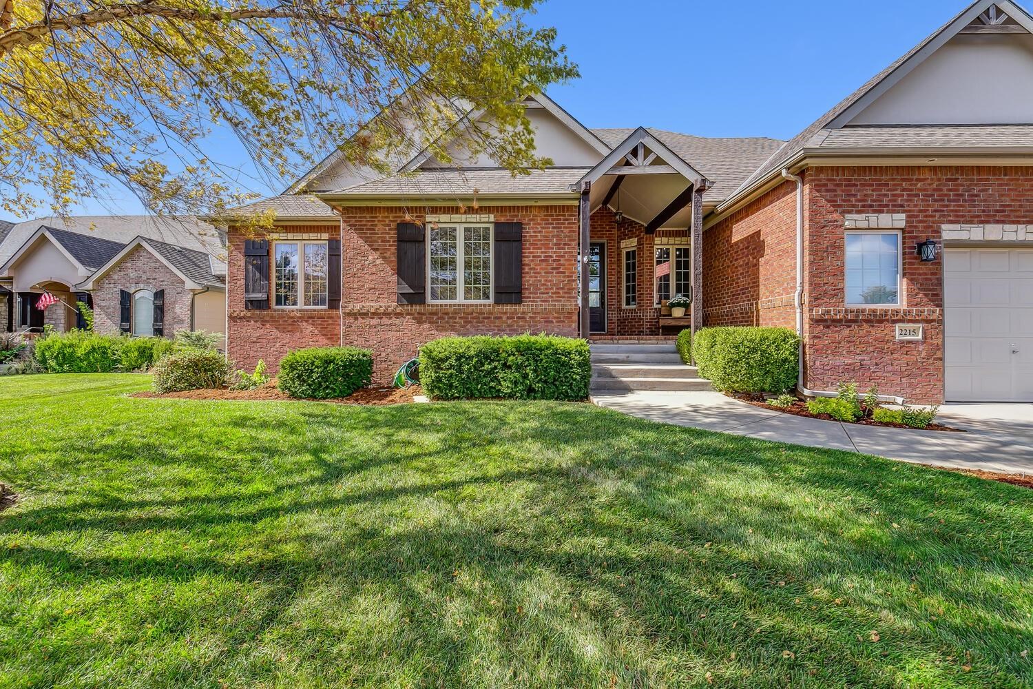 2215 Stonegate Circle Andover, KS 67002 - Photo 4 of 36