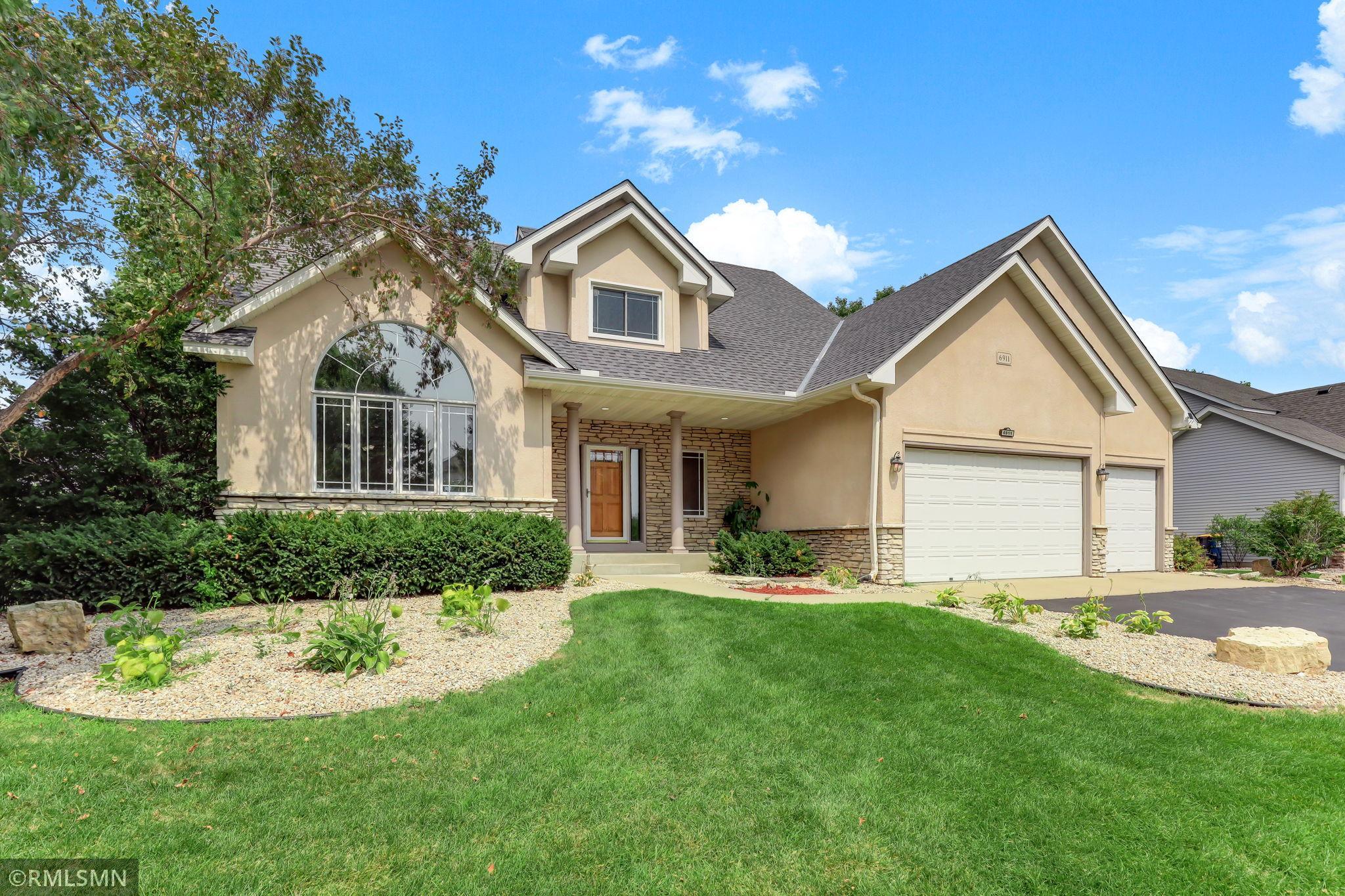 6911 Cambridge Road Shakopee, MN 55379 - Photo 1 of 56 Gallery Image 1