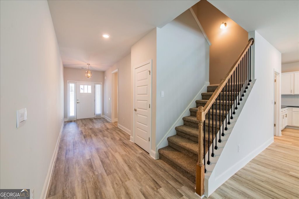 361 Eagle Ridge Road Macon, GA 31216 - Photo 32 of 50 a view of entryway with wooden floor
