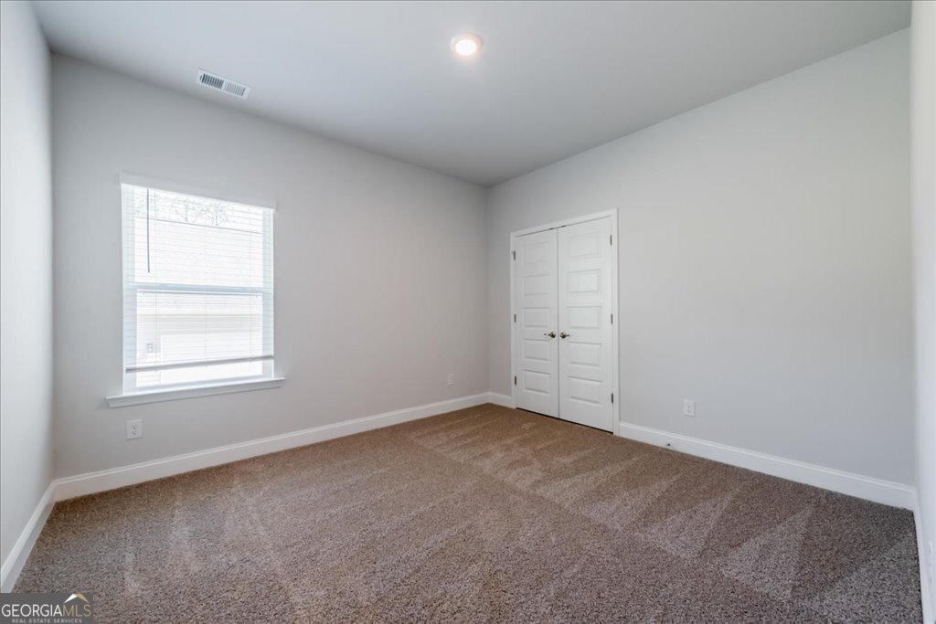 361 Eagle Ridge Road Macon, GA 31216 - Photo 40 of 50 an empty room with a window