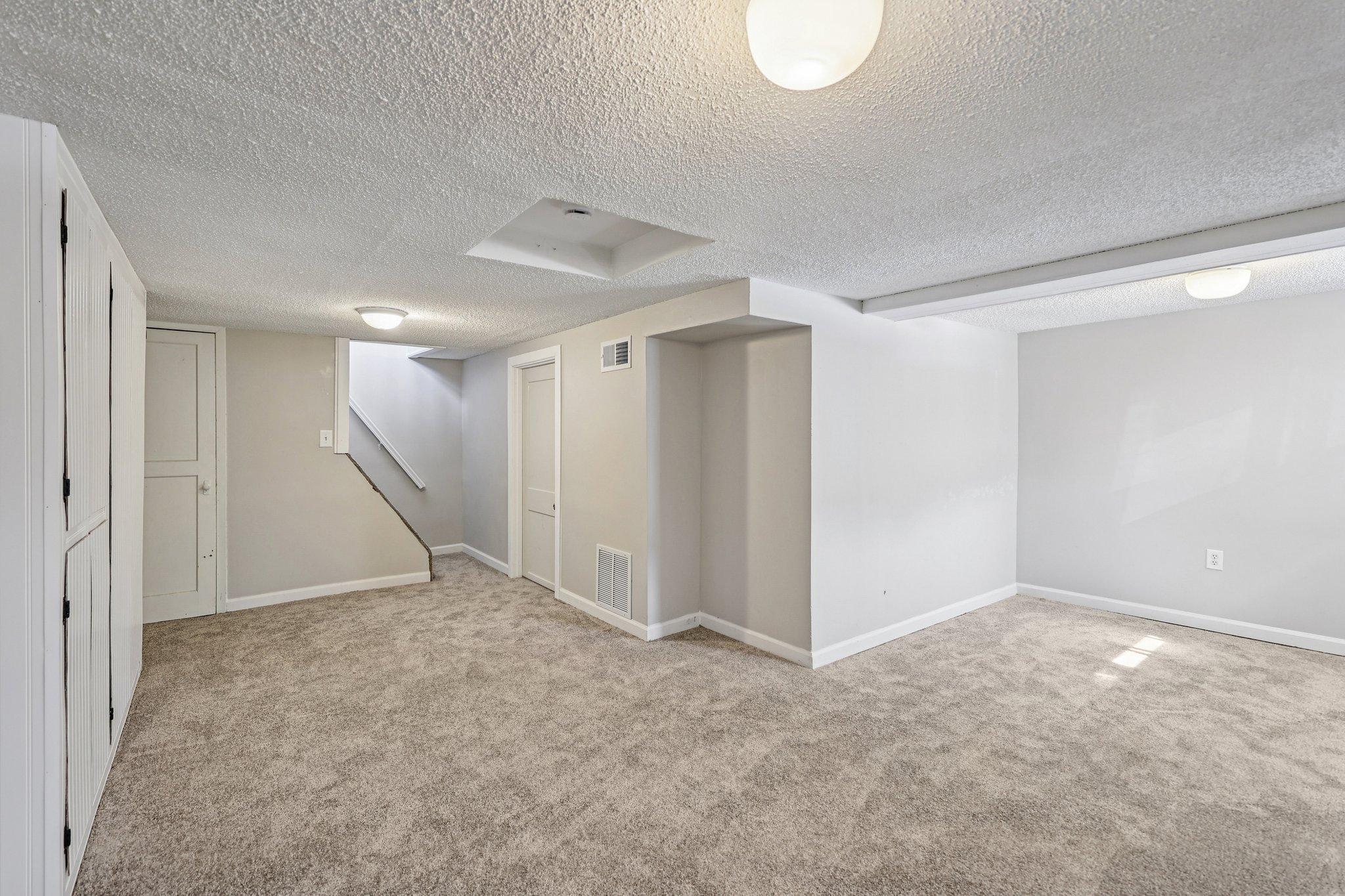 3333 Chippewa Road Hopkins, MN 55305 - Photo 21 of 33