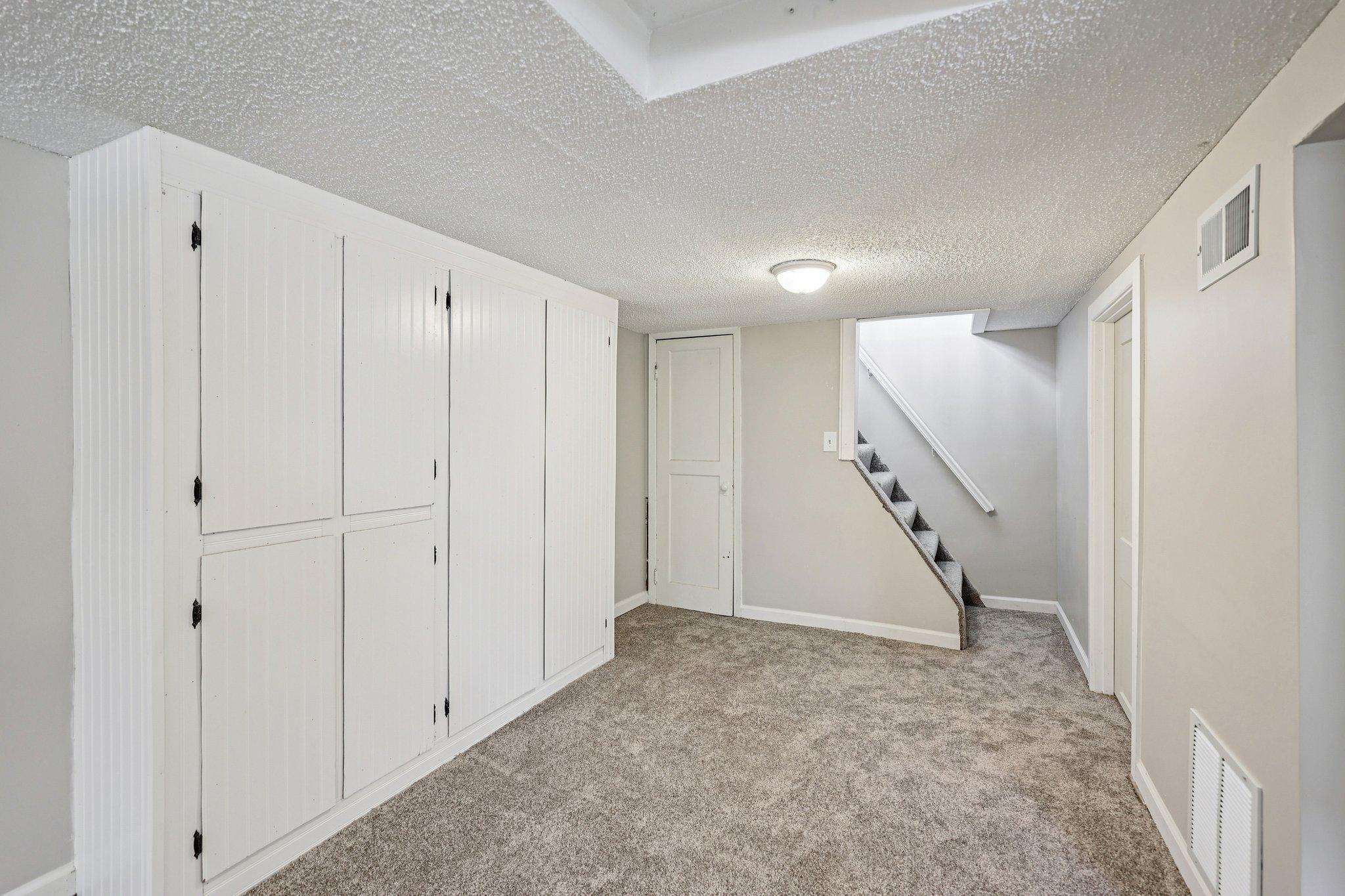 3333 Chippewa Road Hopkins, MN 55305 - Photo 22 of 33