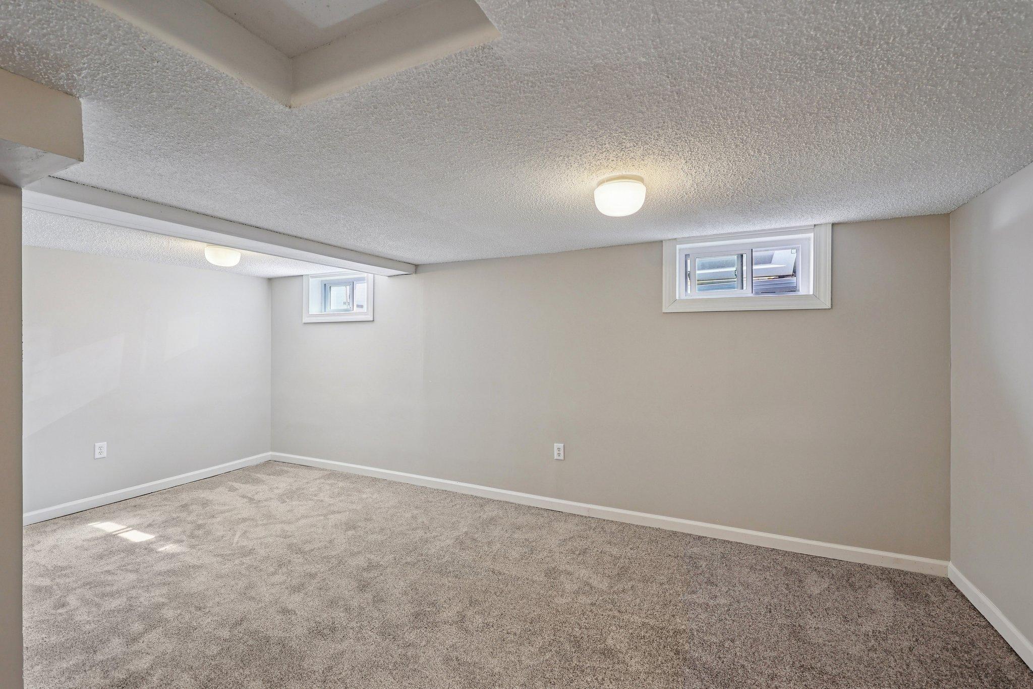 3333 Chippewa Road Hopkins, MN 55305 - Photo 23 of 33