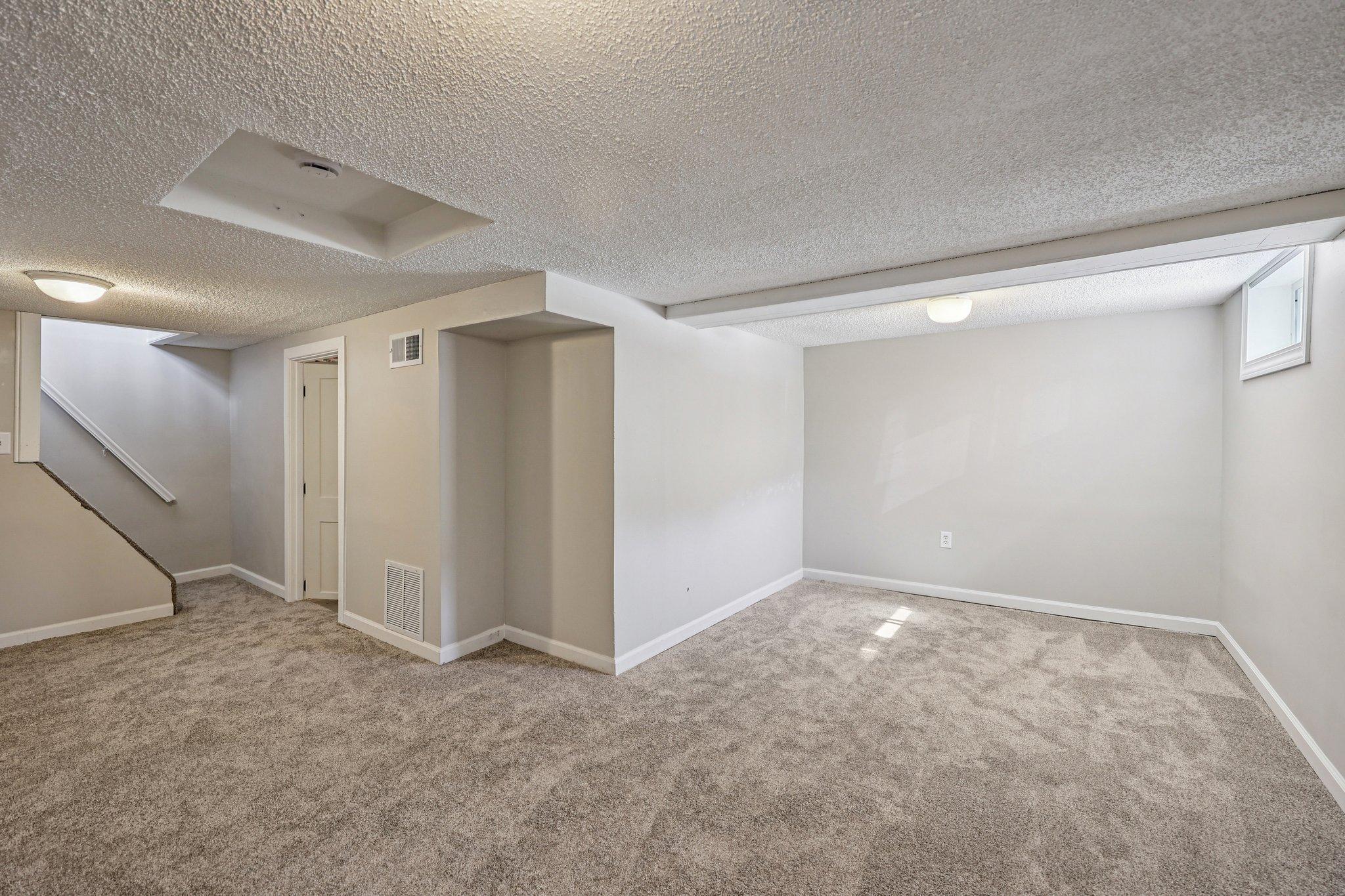 3333 Chippewa Road Hopkins, MN 55305 - Photo 24 of 33