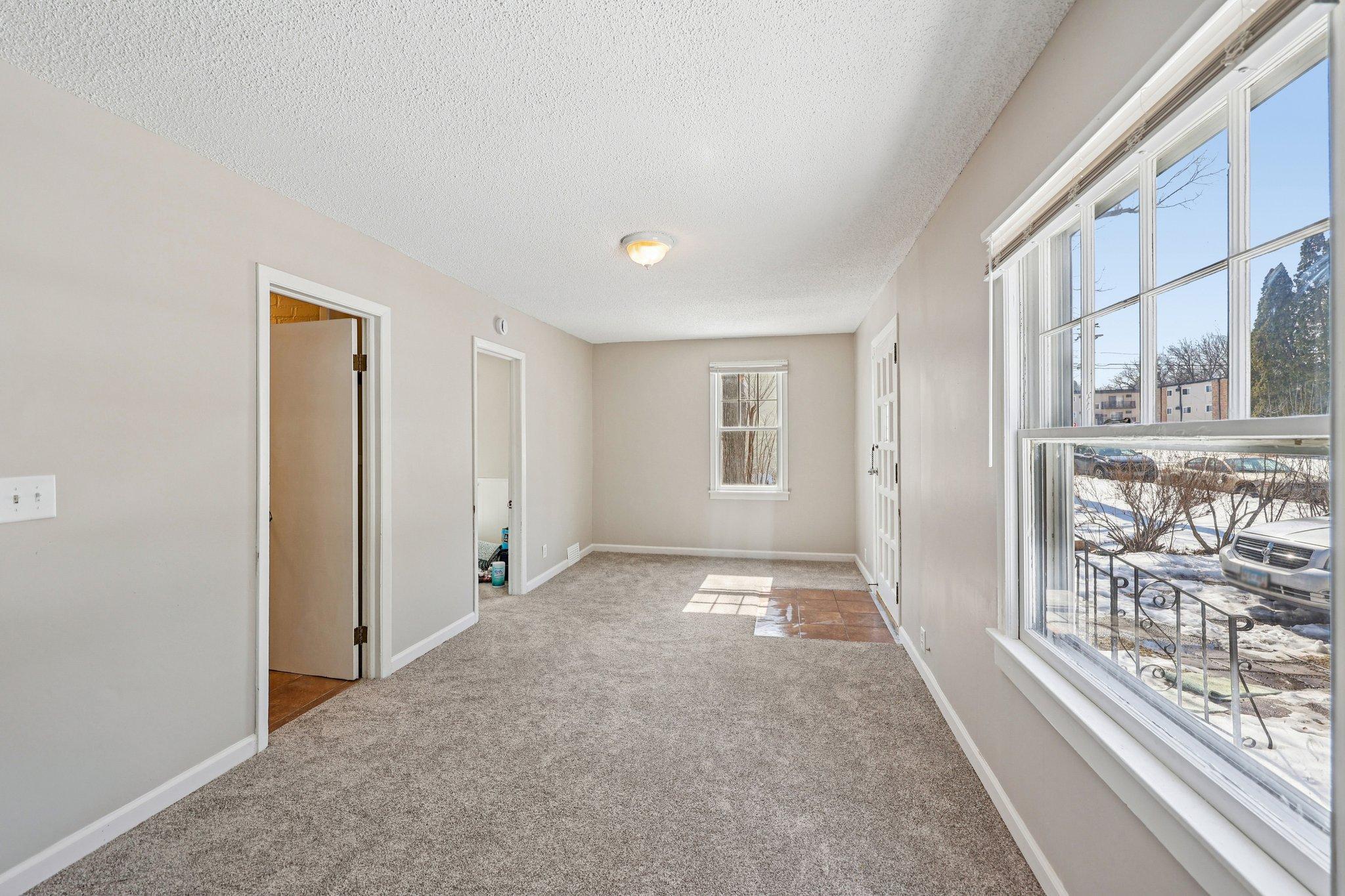 3333 Chippewa Road Hopkins, MN 55305 - Photo 9 of 33