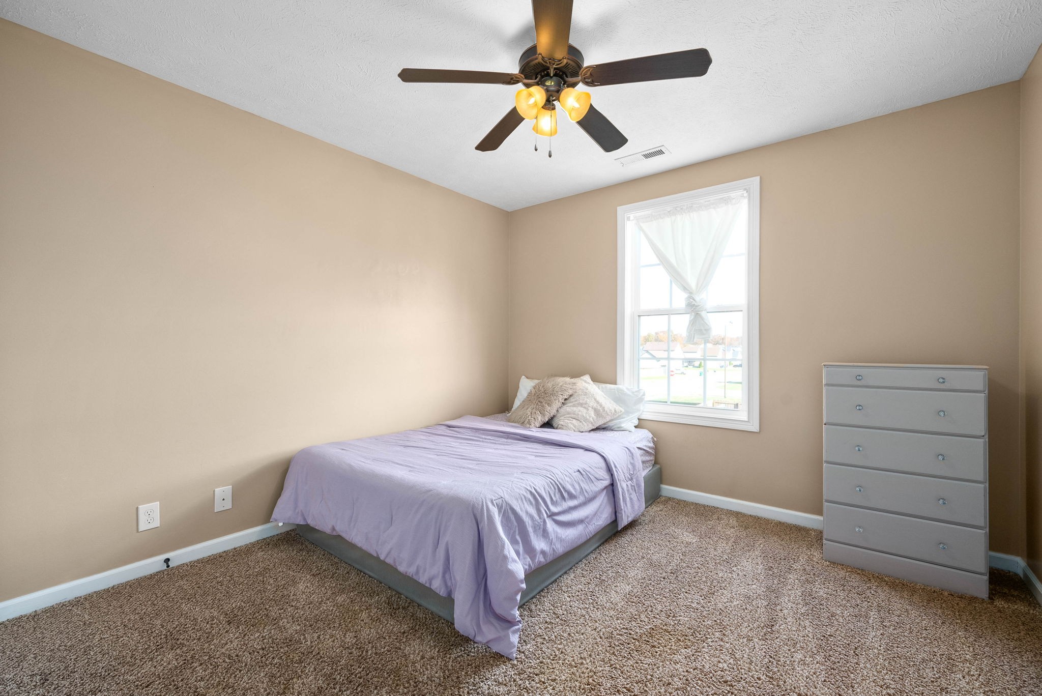 3771 Suiter Road Clarksville, TN 37040 - Photo 23 of 28 a bedroom with a bed and a window