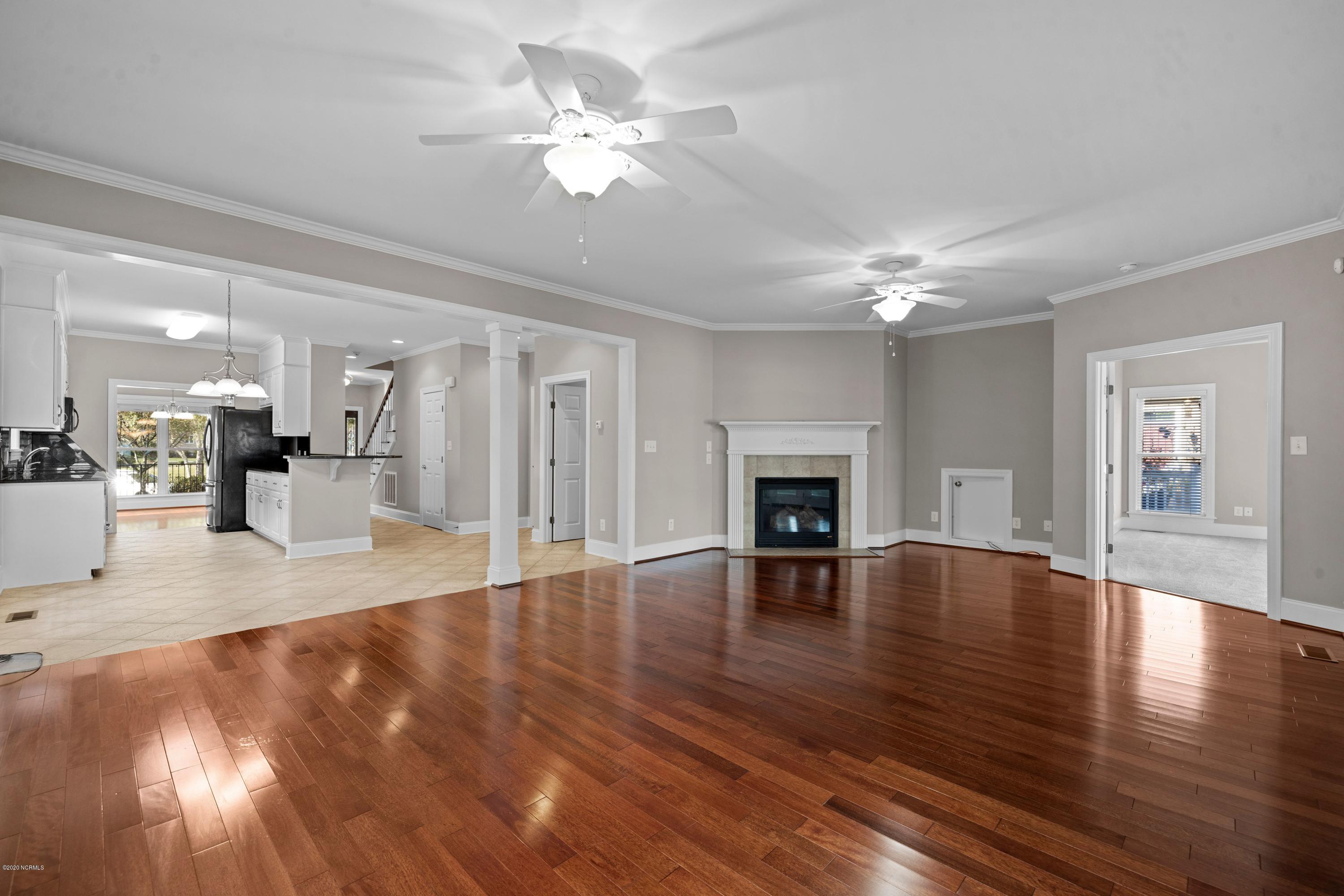 118 Ridge Road Chocowinity, NC 27817 - Photo 8 of 31 Great Room with Fireplace