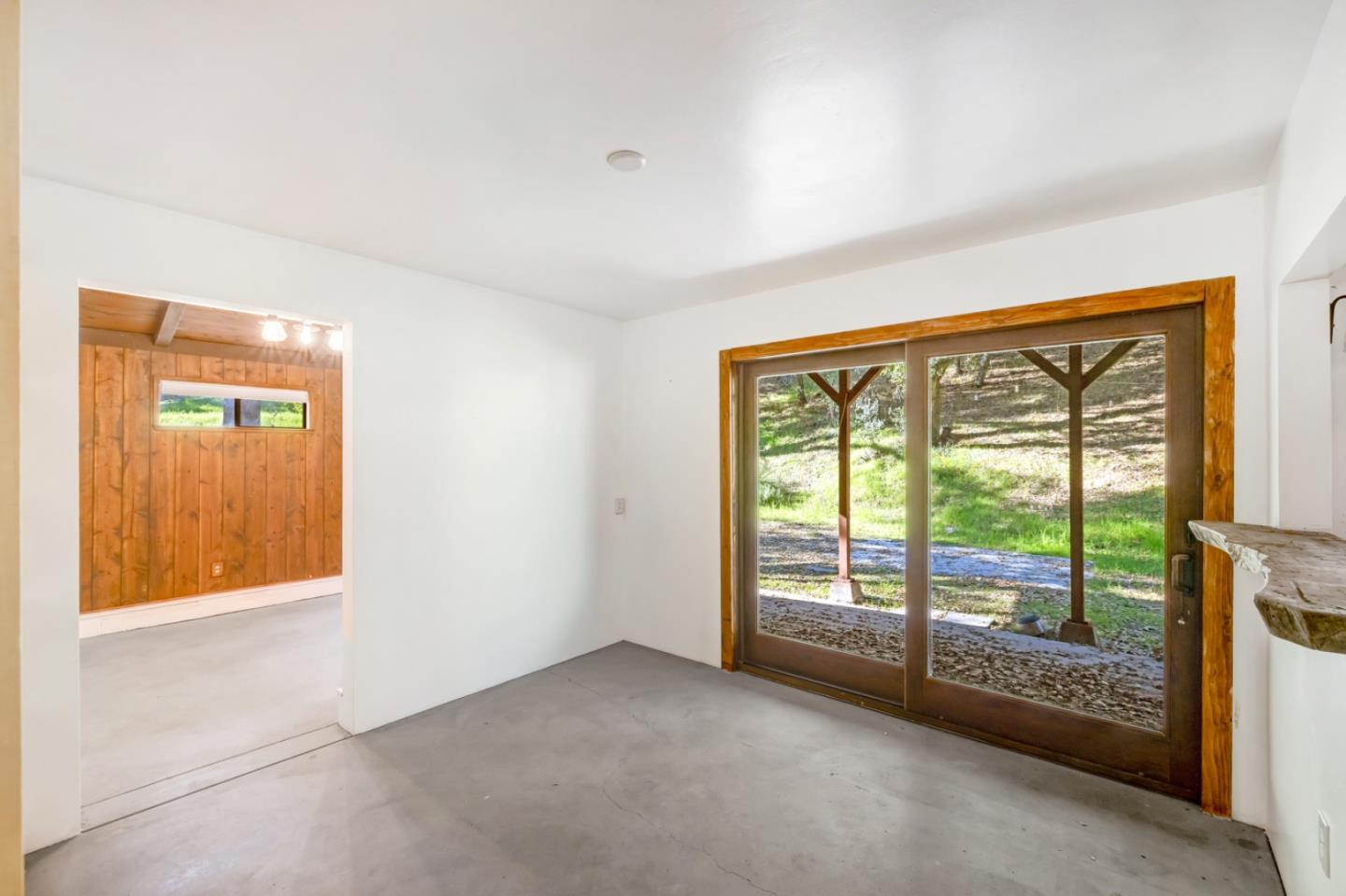 42250 East Carmel Valley Road Greenfield, CA 93927 - Photo 23 of 50