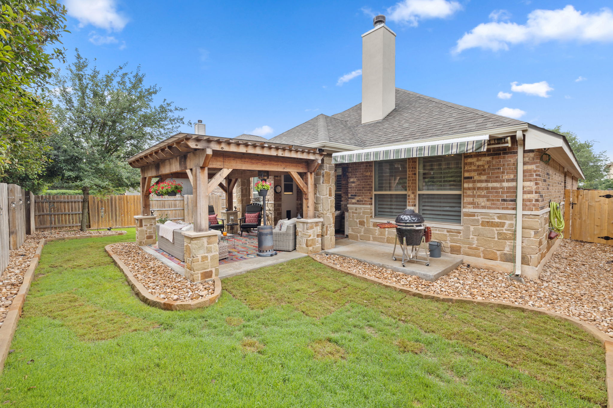 3824 Ashbury Road Round Rock, TX 78681 - Photo 28 of 30 Back yard & xeriscaped side yard