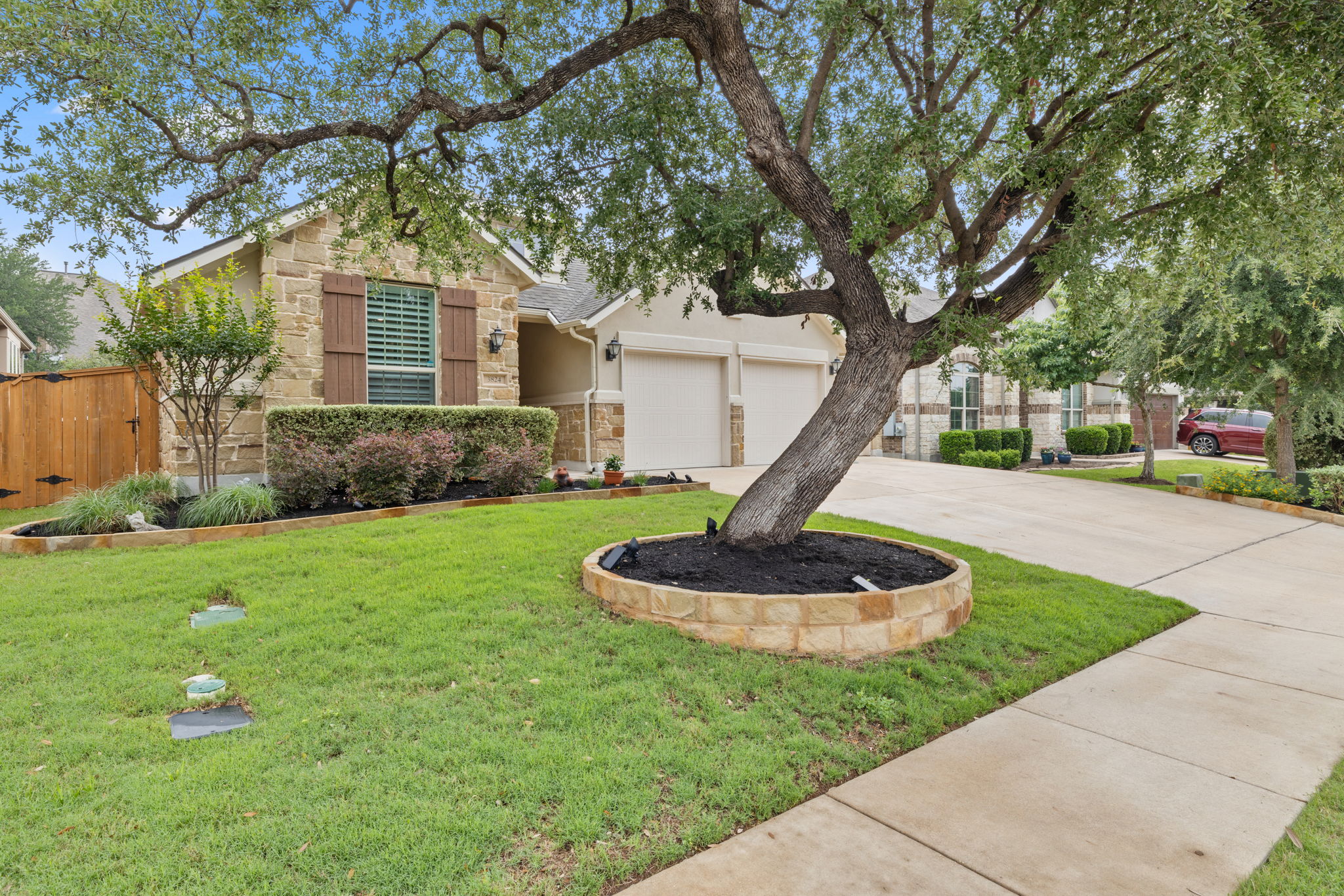 3824 Ashbury Road Round Rock, TX 78681 - Photo 3 of 30