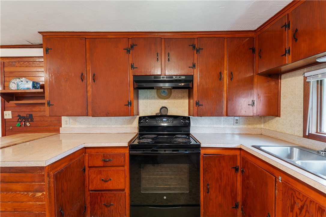 121 Mountain View Road East Bath, NY 14810 - Photo 9 of 30 Gallery Image 9