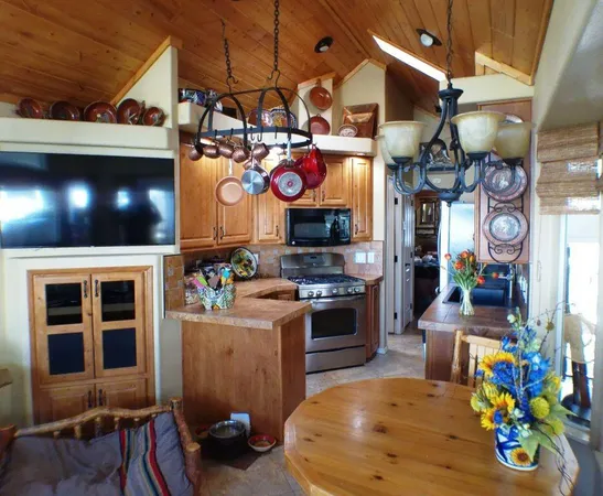 $255,000 | 84136 Ave 44, Unit 783, Indio, CA 92203