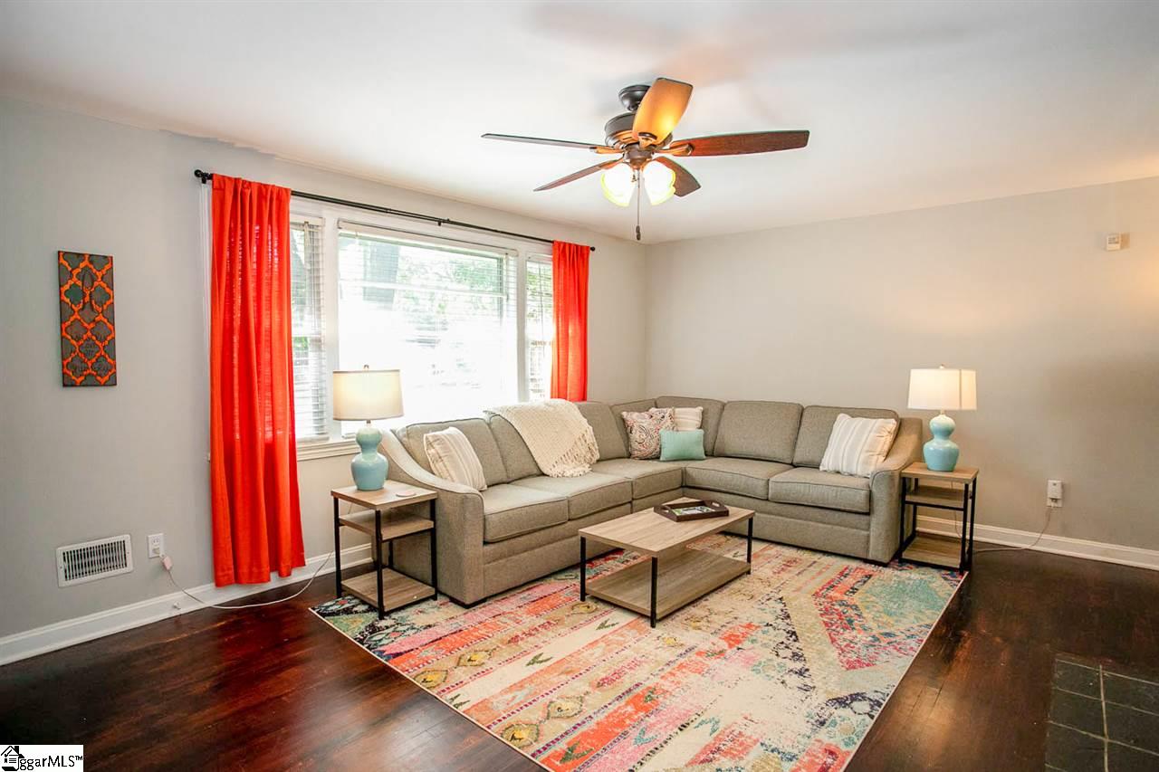 600 Parkins Mill Road Greenville, SC 29607 - Photo 2 of 31