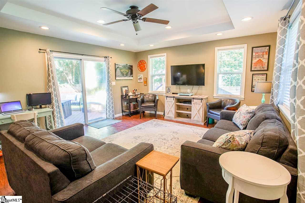 600 Parkins Mill Road Greenville, SC 29607 - Photo 11 of 31