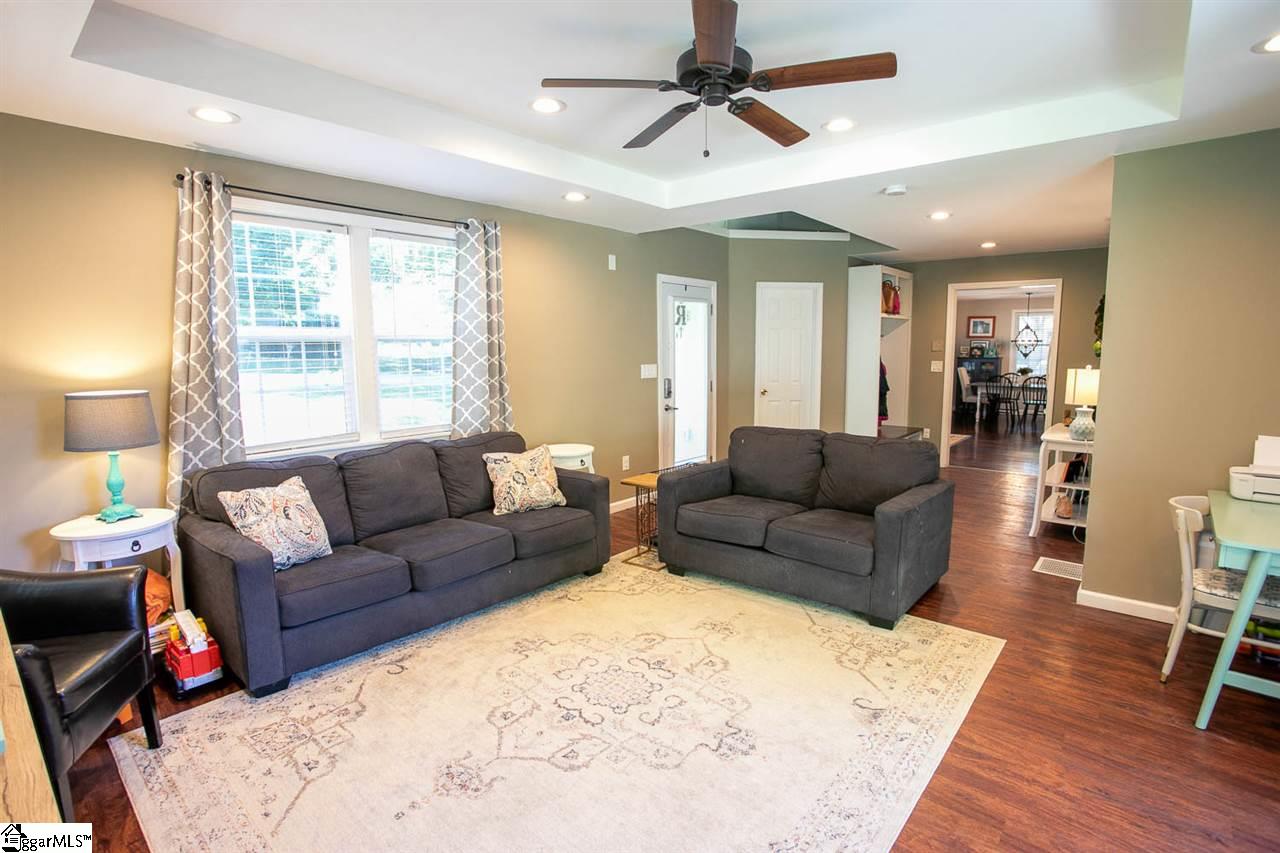 600 Parkins Mill Road Greenville, SC 29607 - Photo 12 of 31