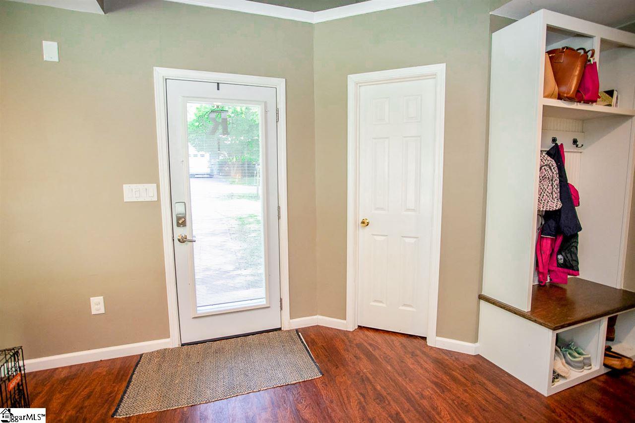 600 Parkins Mill Road Greenville, SC 29607 - Photo 13 of 31