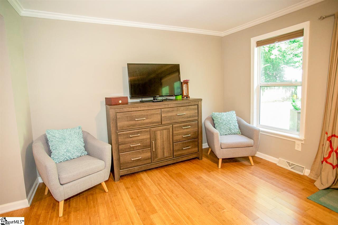 600 Parkins Mill Road Greenville, SC 29607 - Photo 15 of 31