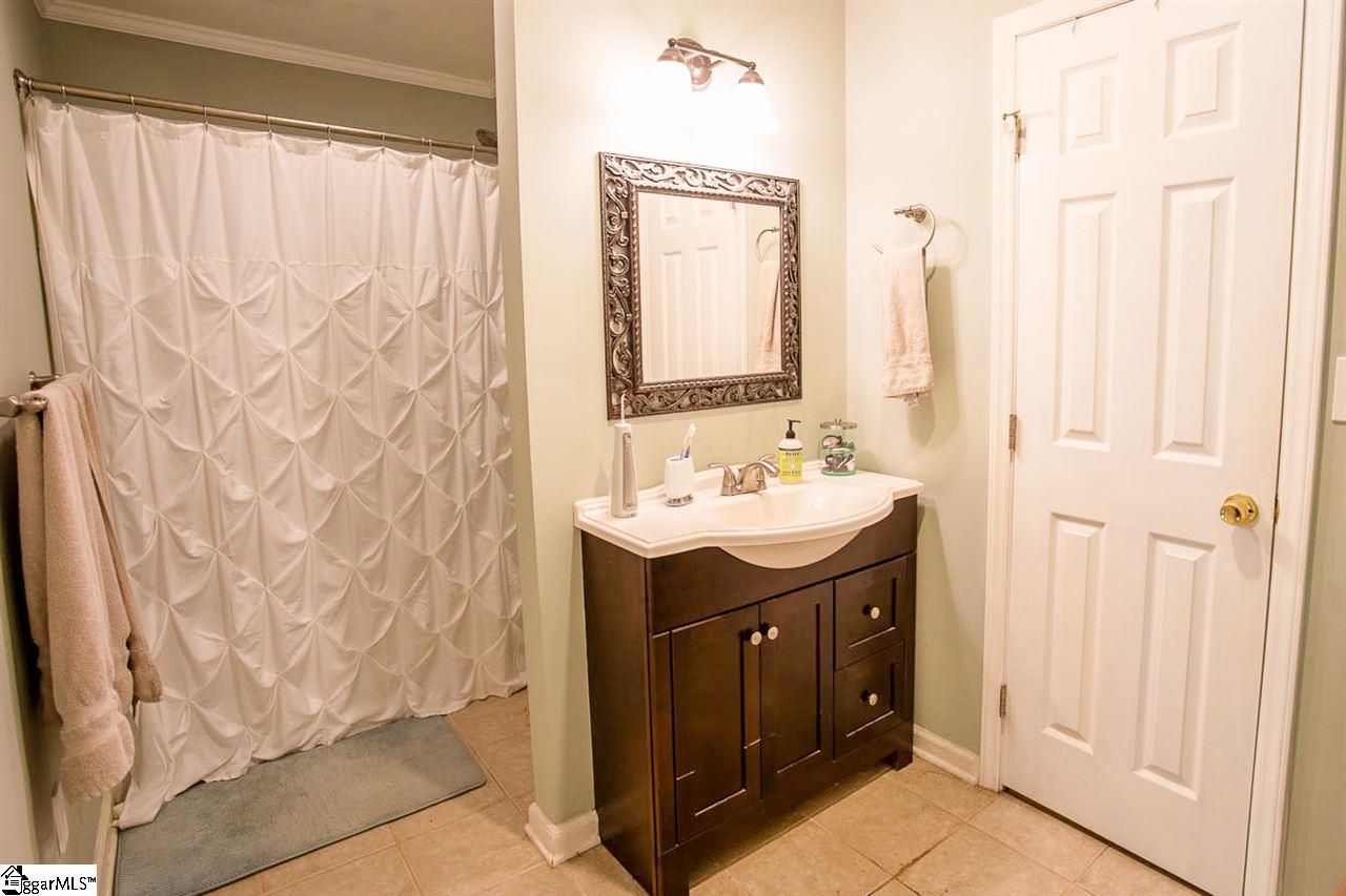 600 Parkins Mill Road Greenville, SC 29607 - Photo 16 of 31