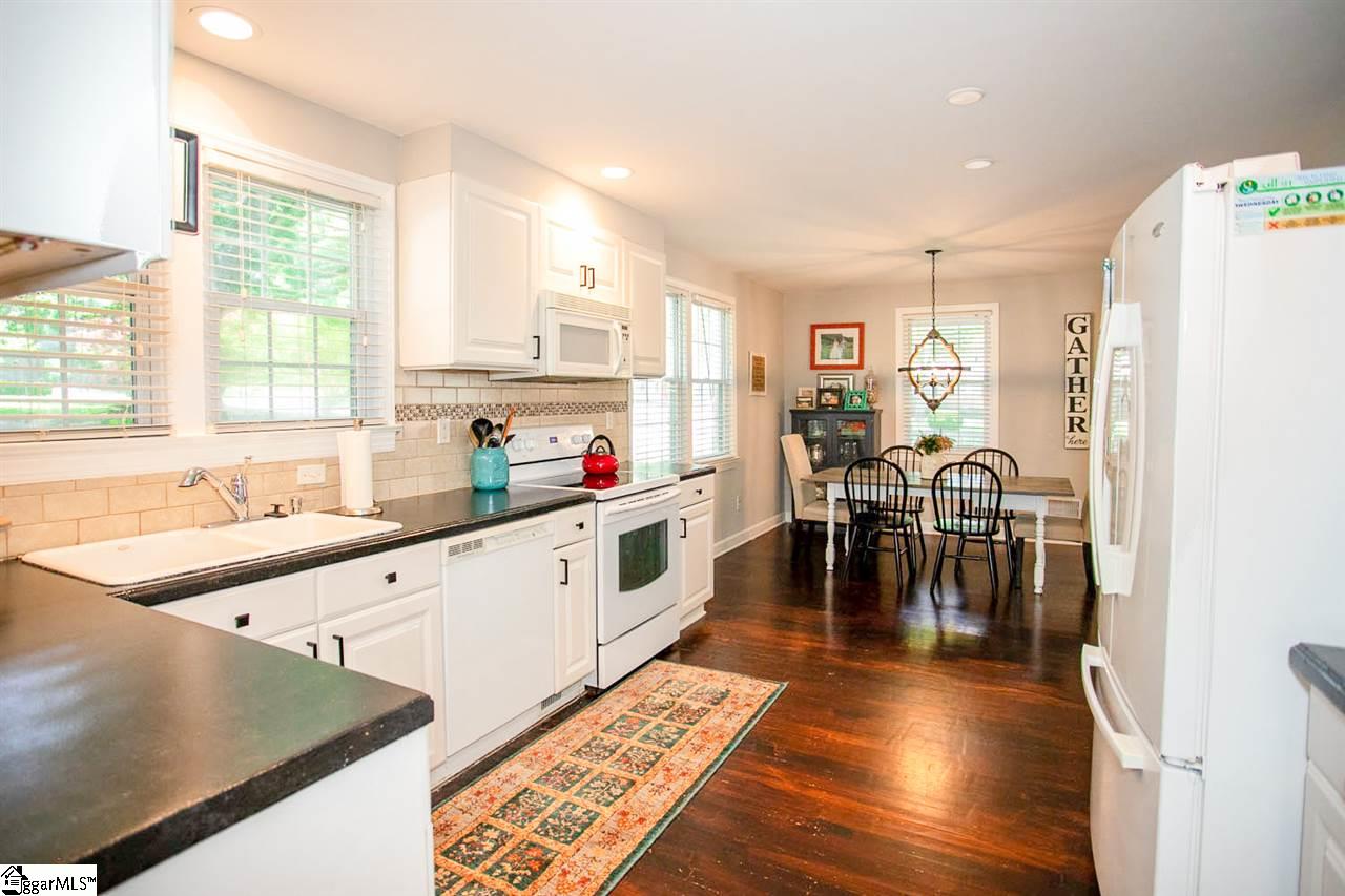 600 Parkins Mill Road Greenville, SC 29607 - Photo 9 of 31