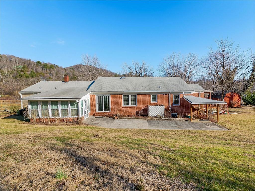 2246 Riceville Road Asheville, NC 28805 - Photo 39 of 48 Gallery Image 39