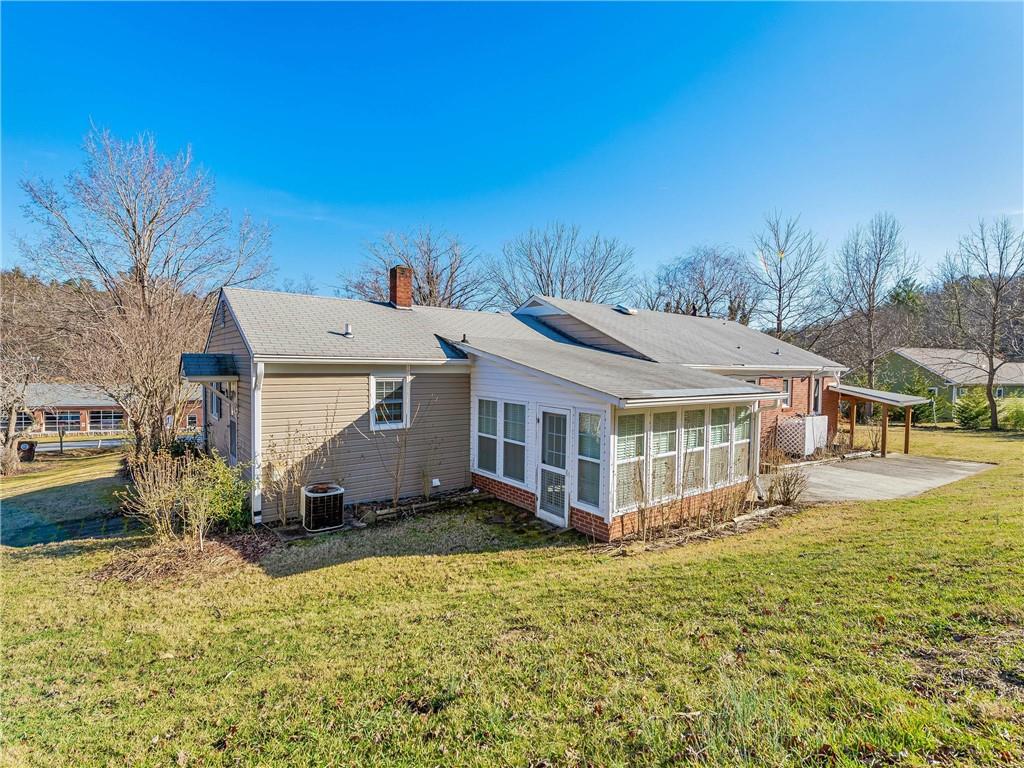 2246 Riceville Road Asheville, NC 28805 - Photo 40 of 48 Gallery Image 40