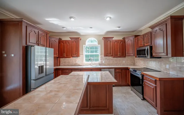 $525,000 | 5021 Brook Lane, Mohnton, PA 19540