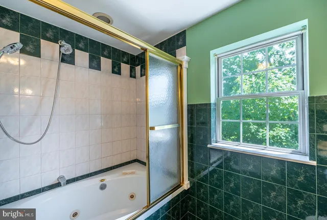 $525,000 | 5021 Brook Lane, Mohnton, PA 19540