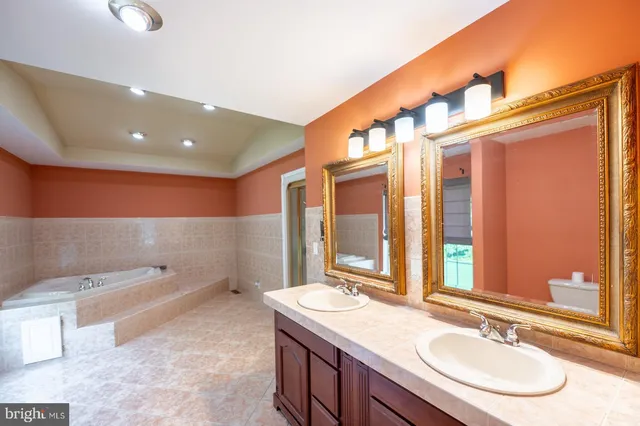 $525,000 | 5021 Brook Lane, Mohnton, PA 19540