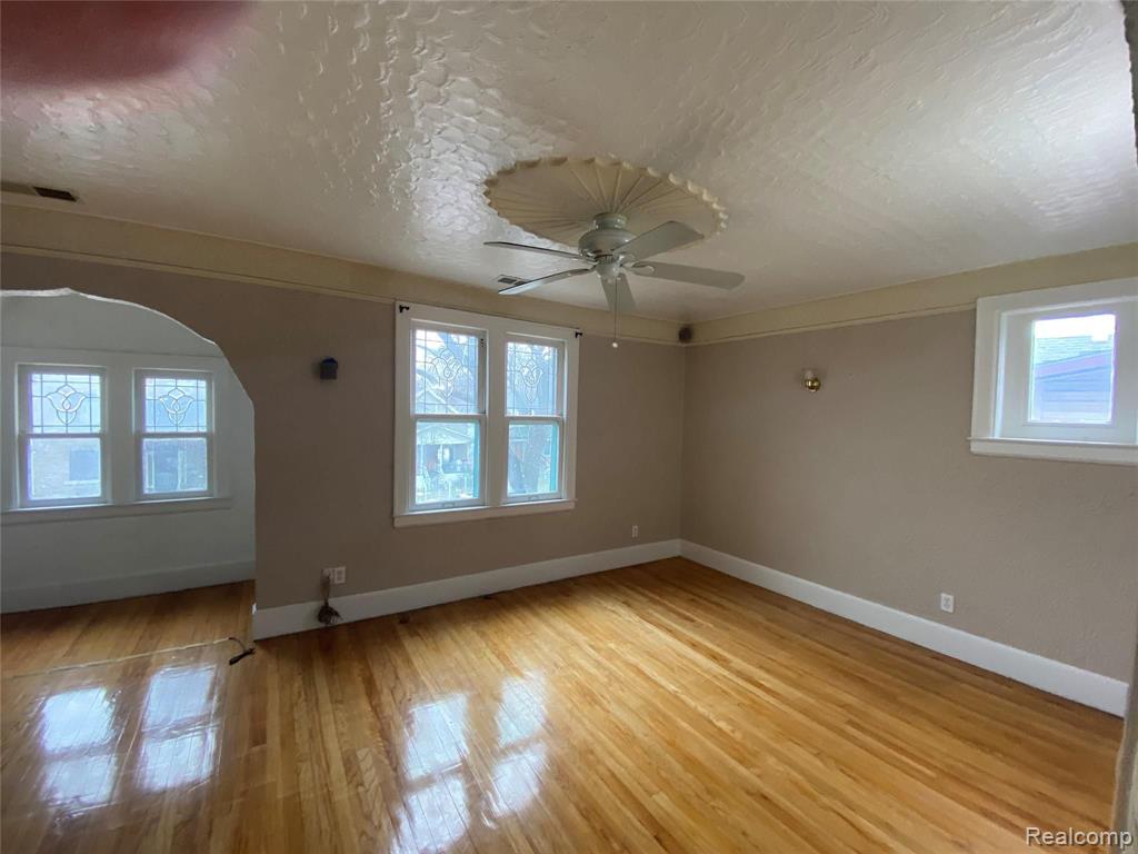 5608 Casper Street Detroit, MI 48210 - Photo 11 of 14