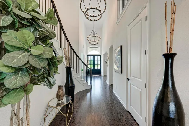 $999,999 | 5028 Olimpico Way, Leander, TX 78641