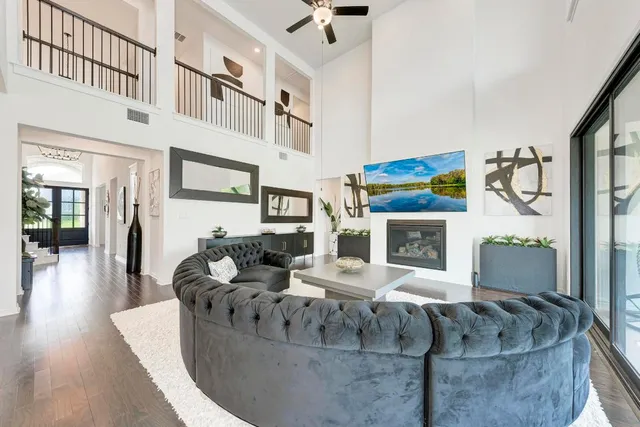 $999,999 | 5028 Olimpico Way, Leander, TX 78641