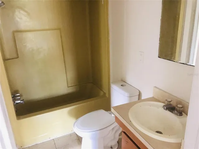 $800 | 1223 East Parker Street, Unit 1, Lakeland, FL 33801