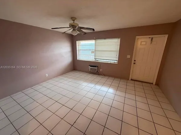 $1,500 | 2916 Funston Street, Unit 53A, Hollywood, FL 33020