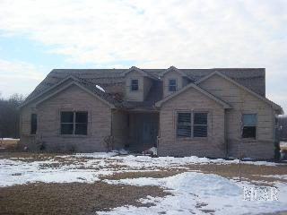 10315 Exeter Road Carleton, MI 48117 - Photo 1 of 16 938365.JPG