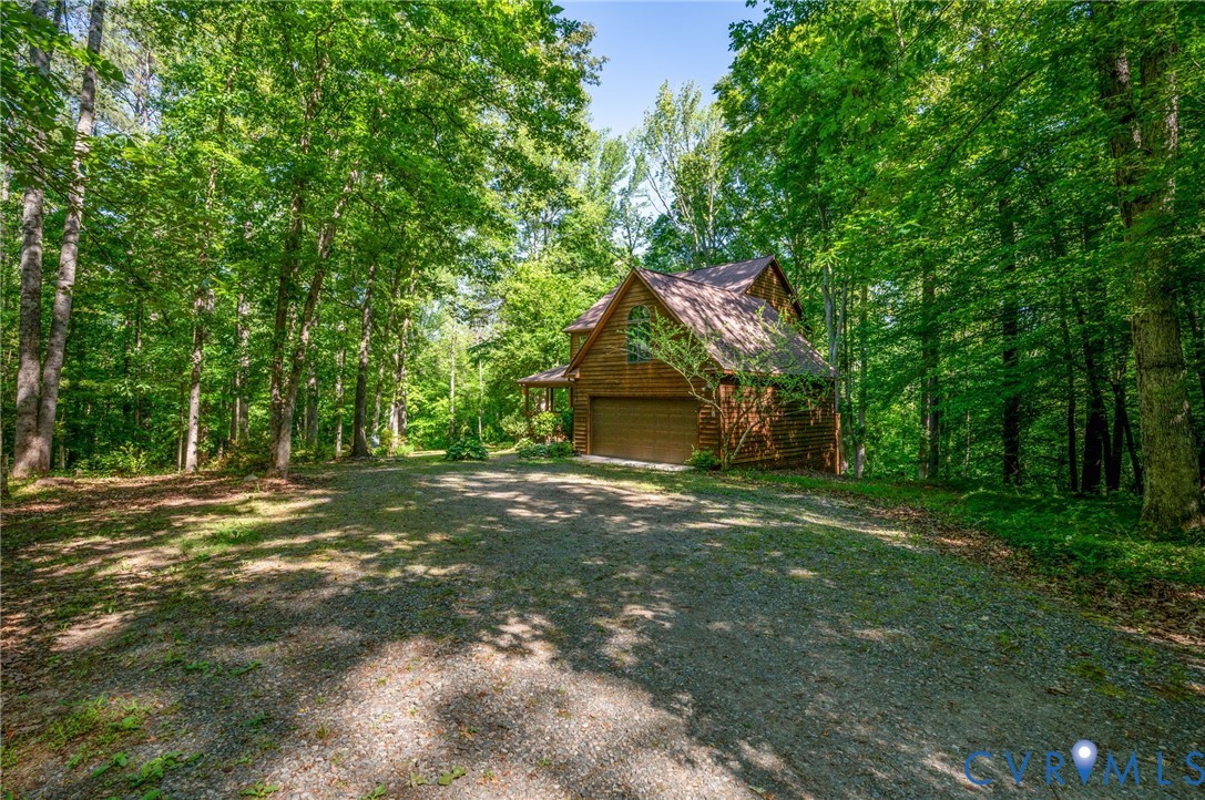 18287 Shiloh Church Road Beaverdam, VA 23015 - Photo 4 of 34