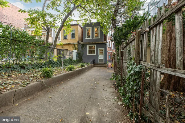 $595,000 | 4314 Pine Street, Philadelphia, PA 19104