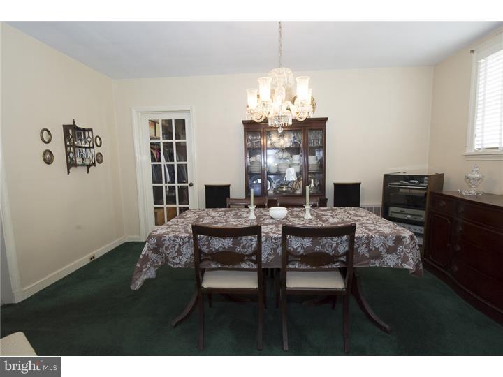 16 West Forrestview Road Brookhaven, PA 19015 - Photo 6 of 25 Dining Room