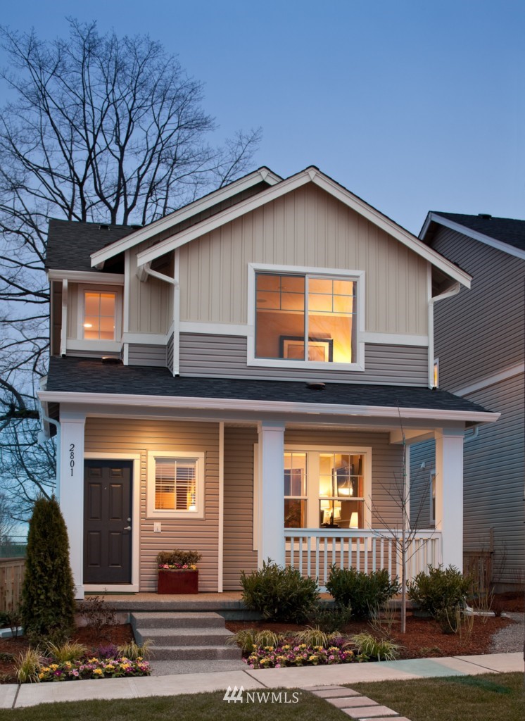 6452 High Point Drive Southwest Seattle, WA 98126 - Photo 3 of 9 Gallery Image 3